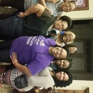 Meet your Posher, Joyce